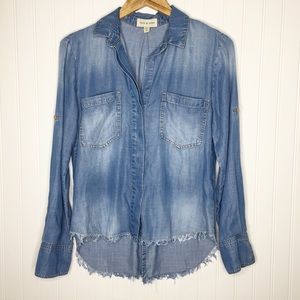 Cloth & Stone Fringe Hem Split Tail Shirt Size XS